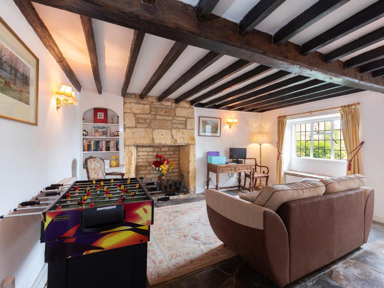 Pilgrim Cottage Bourton on the Hill Exteriér fotografie