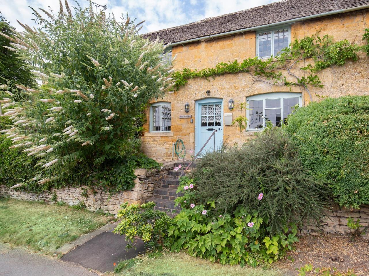 Pilgrim Cottage Bourton on the Hill Exteriér fotografie